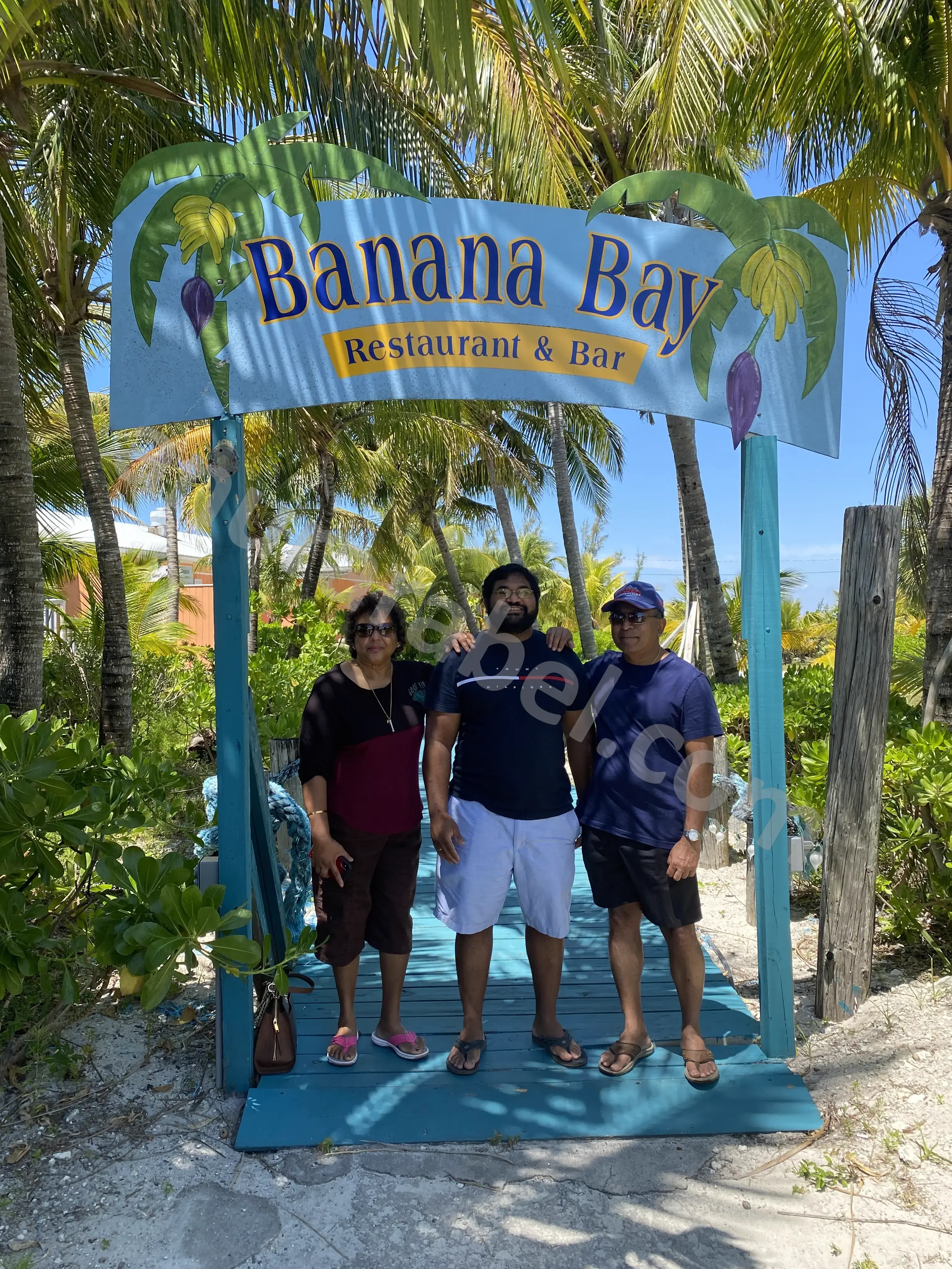 Anura with family Jayamini, Chamara, Ruwanthi, and Ruwanthi's dad at Banana Bay Restaurant in Banana Bay, Grand Bahama, Bahamas